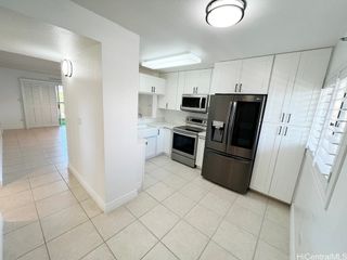 3075 Ala Poha Place 711, Honolulu, HI 96818