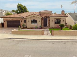 2104 Ruhland Avenue, Redondo Beach, CA 90278