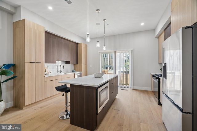 609 E LOCUST AVE, Philadelphia, PA 19144