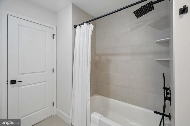 609 E LOCUST AVE, Philadelphia, PA 19144