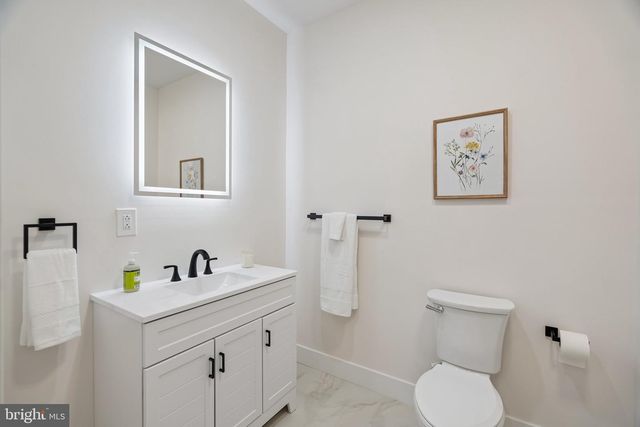 609 E LOCUST AVE, Philadelphia, PA 19144