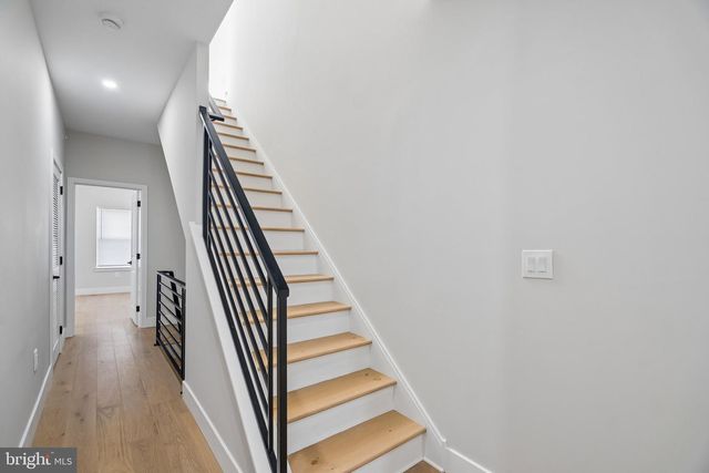 609 E LOCUST AVE, Philadelphia, PA 19144
