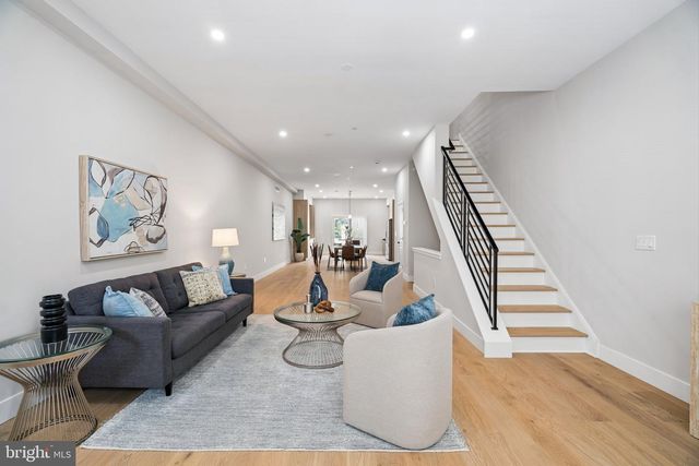 609 E LOCUST AVE, Philadelphia, PA 19144