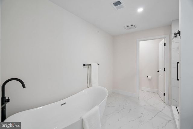 609 E LOCUST AVE, Philadelphia, PA 19144