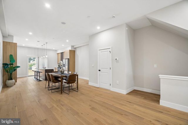609 E LOCUST AVE, Philadelphia, PA 19144