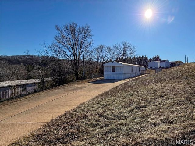 4057 Crest Drive, House Springs, MO 63051