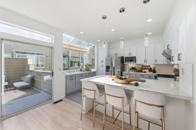 509 Porpoise Bay Terrace C, Sunnyvale, CA 94089