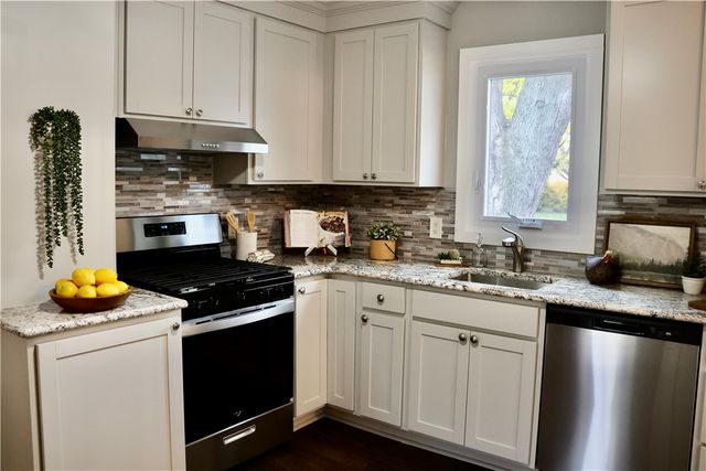 37 Helen Drive, Penfield, NY 14580