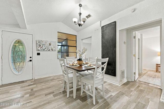 113 SUZANNE Avenue D, Orange Park, FL 32073