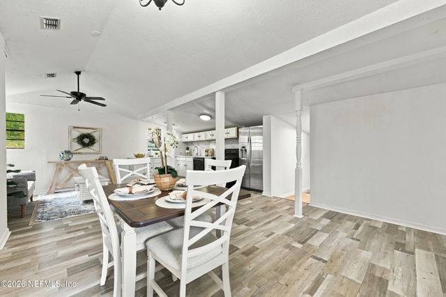 113 SUZANNE Avenue D, Orange Park, FL 32073