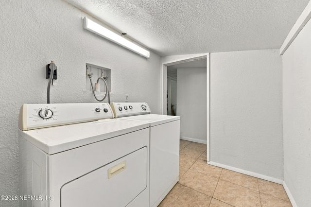 113 SUZANNE Avenue D, Orange Park, FL 32073