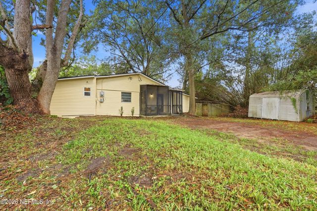 113 SUZANNE Avenue D, Orange Park, FL 32073