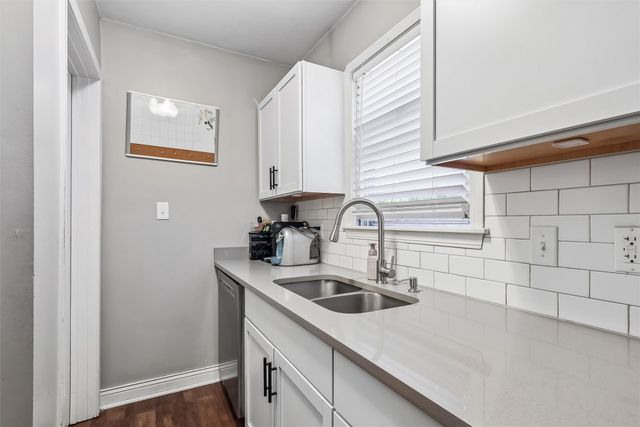 2419 35th Street, Des Moines, IA 50310