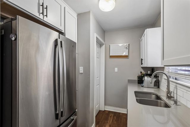 2419 35th Street, Des Moines, IA 50310