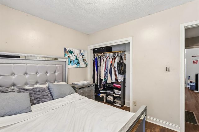 2419 35th Street, Des Moines, IA 50310