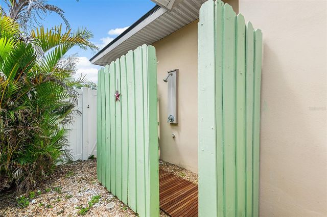 3126 SWAN LANE, Safety Harbor, FL 34695