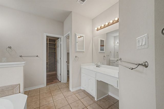 4925 Giordano Way, Fort Worth, TX 76244
