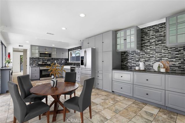 1760 N Glenview, Anaheim, CA 92807