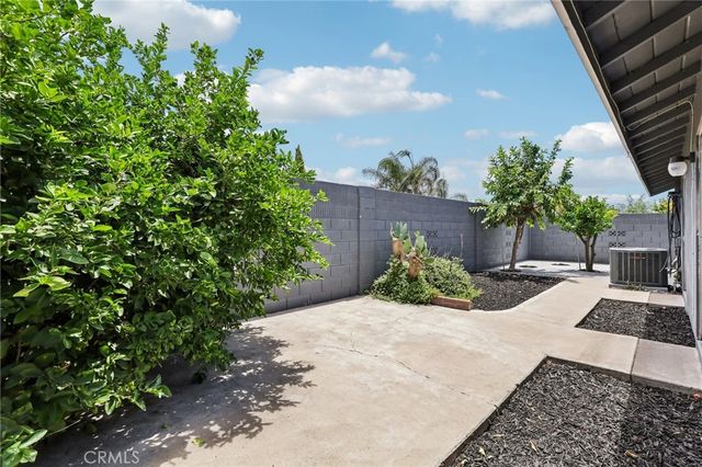 1760 N Glenview, Anaheim, CA 92807
