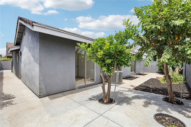1760 N Glenview, Anaheim, CA 92807