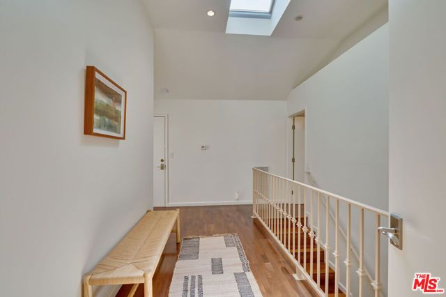 1902 Granville Avenue, Los Angeles, CA 90025