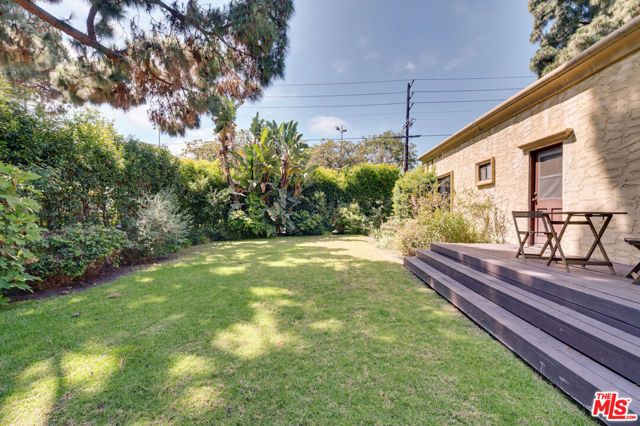 1902 Granville Avenue, Los Angeles, CA 90025