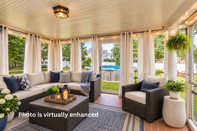 5 Grant St, Chelmsford, MA 01863