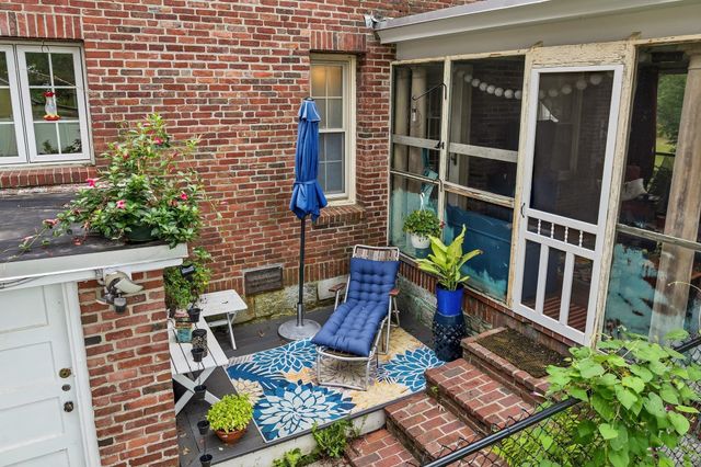 5 Grant St, Chelmsford, MA 01863