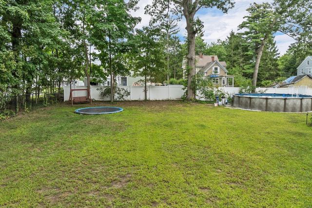 5 Grant St, Chelmsford, MA 01863