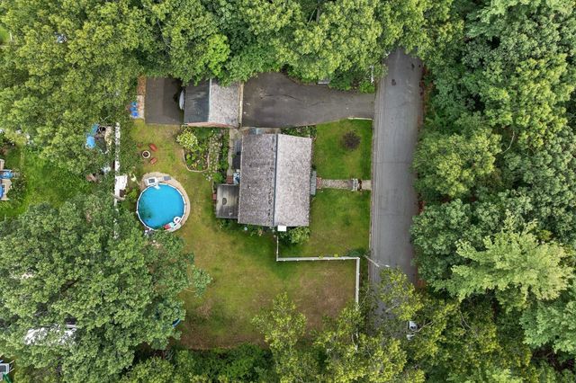 5 Grant St, Chelmsford, MA 01863