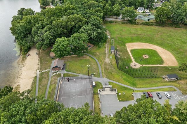 5 Grant St, Chelmsford, MA 01863