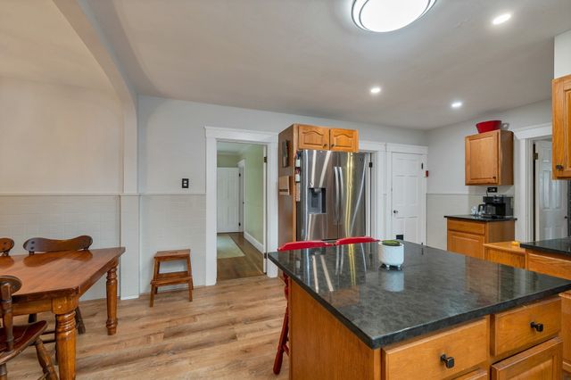 5 Grant St, Chelmsford, MA 01863