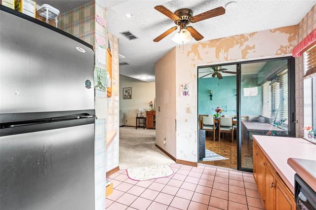 940 FENTON LANE 7, Lakeland, FL 33809