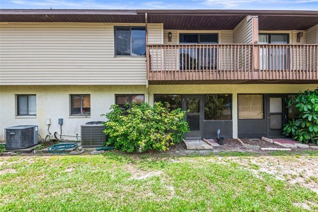 940 FENTON LANE 7, Lakeland, FL 33809