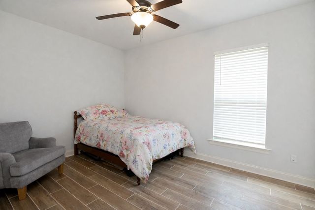 126 Kings Wood Avenue, Thibodaux, LA 70301