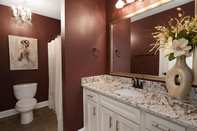 126 Kings Wood Avenue, Thibodaux, LA 70301