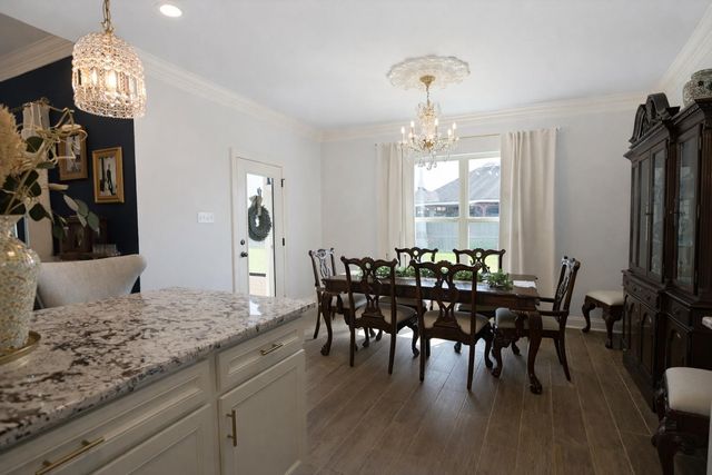 126 Kings Wood Avenue, Thibodaux, LA 70301