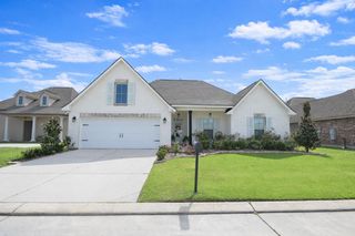 126 Kings Wood Avenue, Thibodaux, LA 70301