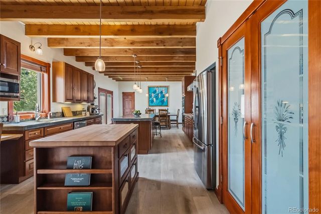 8124 S Ireland Way, Aurora, CO 80016