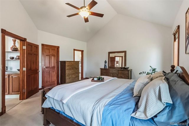 8124 S Ireland Way, Aurora, CO 80016