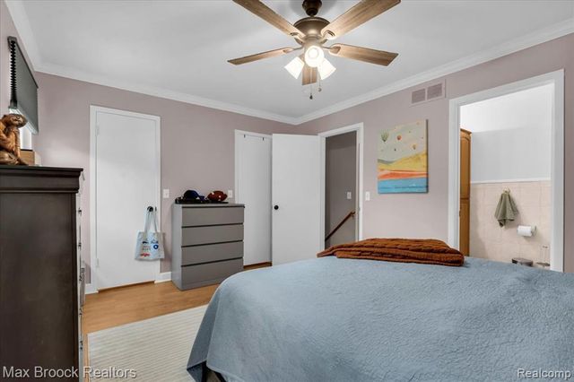 36467 Park Place Drive 64, Sterling Heights, MI 48310
