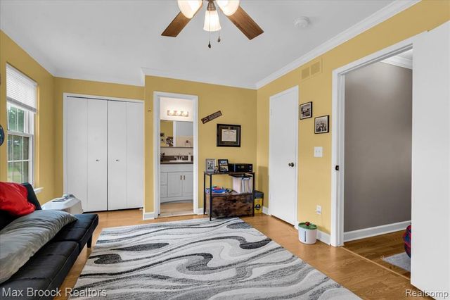 36467 Park Place Drive 64, Sterling Heights, MI 48310