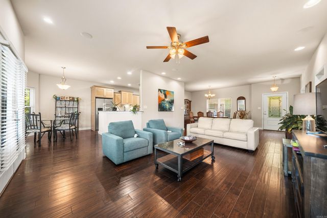 415 Kirschwood Dr, Hot Springs, AR 71913
