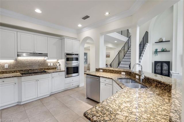 2661 Golden Gate BLVD W, Naples, FL 34120