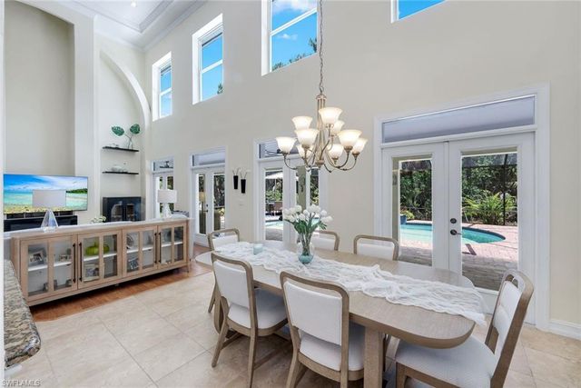 2661 Golden Gate BLVD W, Naples, FL 34120