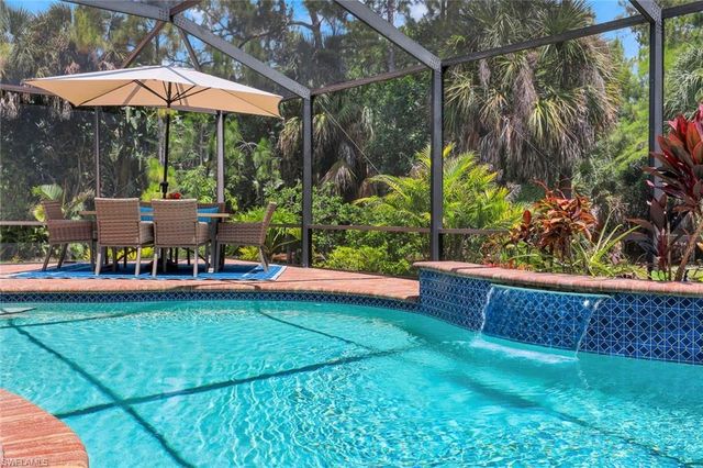 2661 Golden Gate BLVD W, Naples, FL 34120