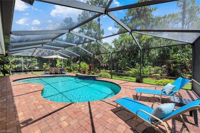 2661 Golden Gate BLVD W, Naples, FL 34120
