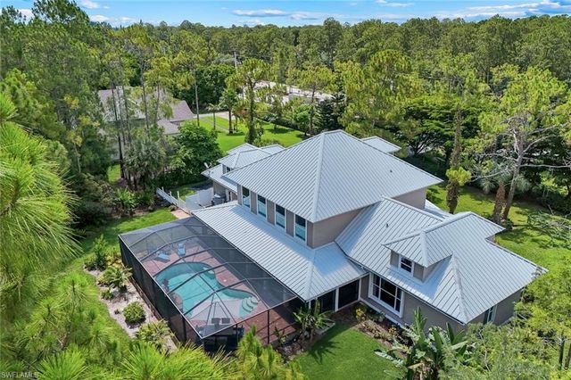 2661 Golden Gate BLVD W, Naples, FL 34120