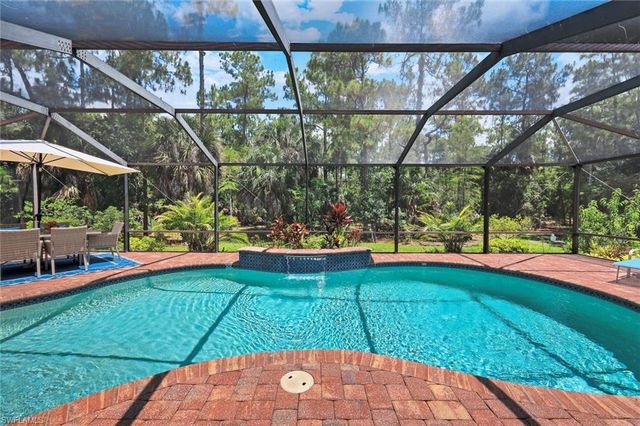 2661 Golden Gate BLVD W, Naples, FL 34120
