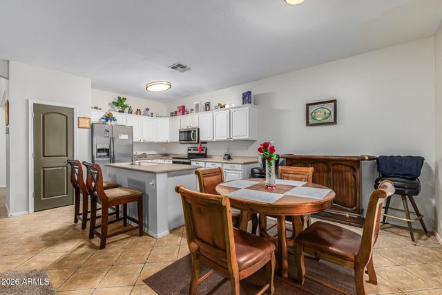 2212 W CONGRESS Avenue, Coolidge, AZ 85128